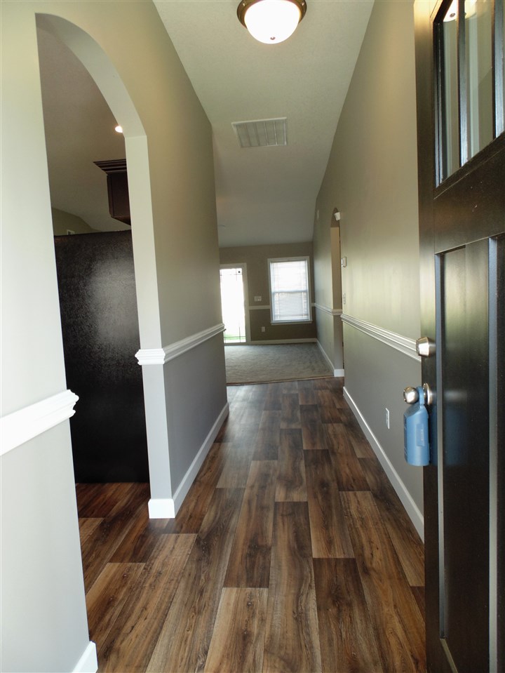472 Old John Dodd Road Boiling Springs, SC 29316 - Photo 4 of 36 Gallery Image 4