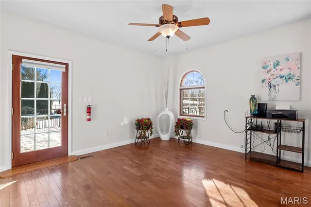 $570,000 | 882 Edward Street, St. Libory, IL 62282