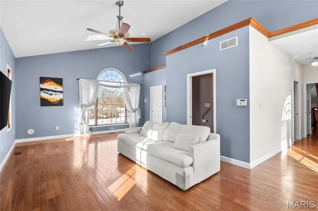 $570,000 | 882 Edward Street, St. Libory, IL 62282