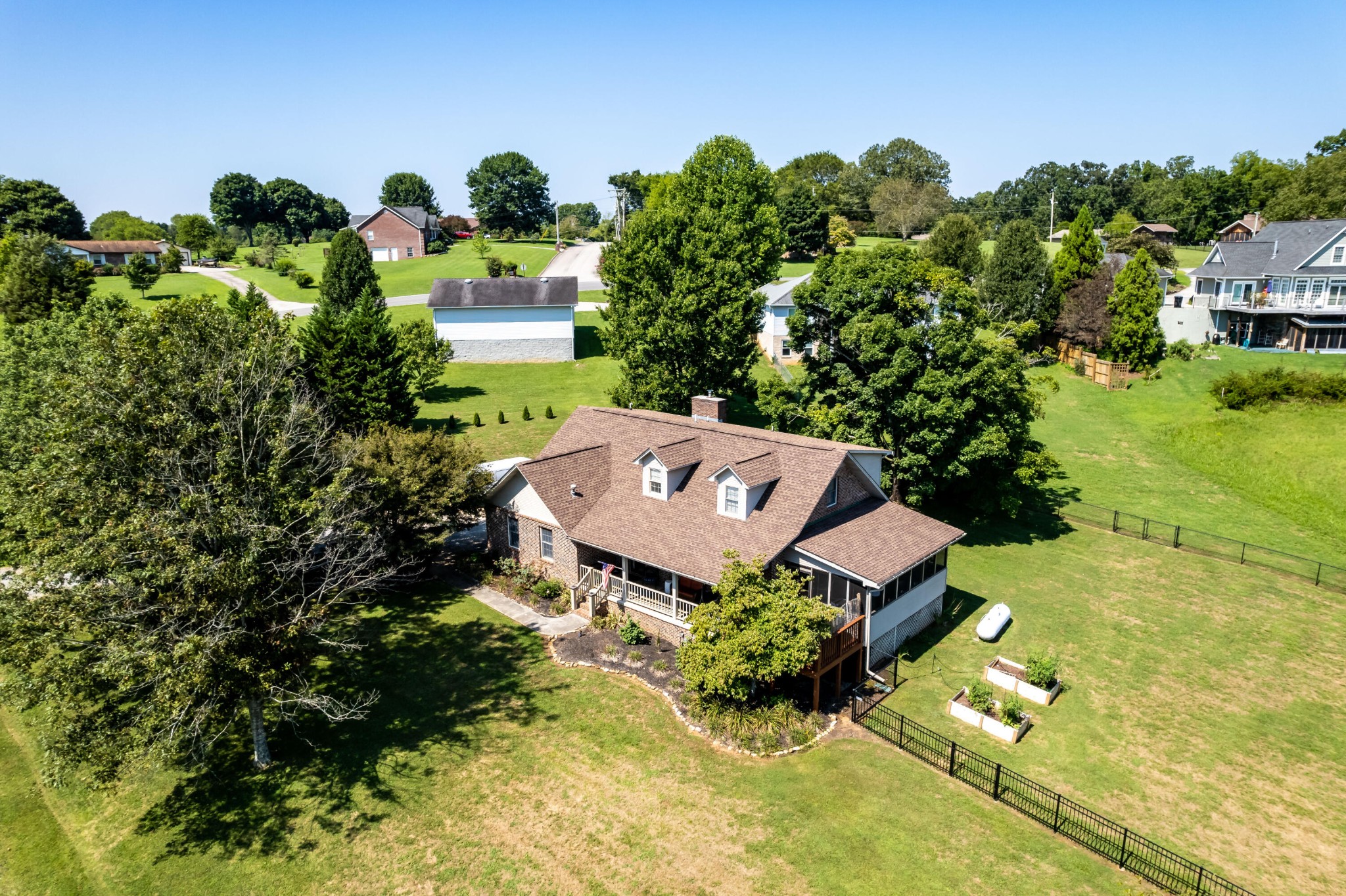1020 Hitch Road Maryville, TN 37804 - Photo 3 of 36 Gallery Image 3