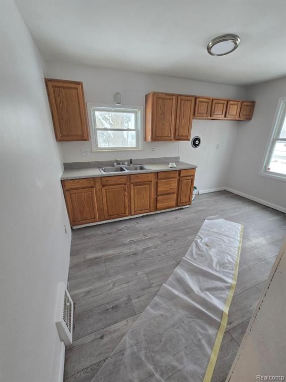 5216 Howe Road Wayne, MI 48184 - Photo 3 of 9
