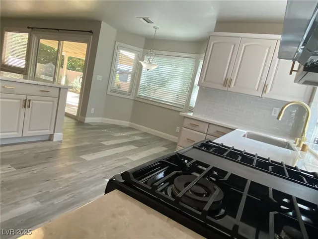 $3,200 | 2908 Channel Bay Drive, Las Vegas, NV 89128