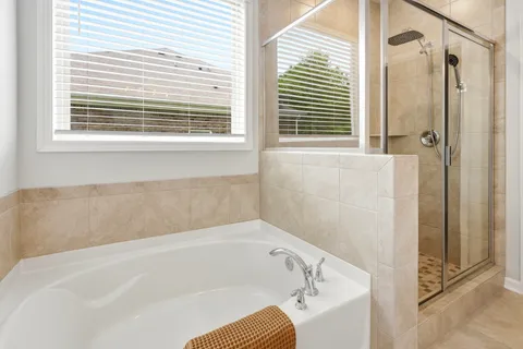 $650,000 | 8003 Forest Hills Drive, Spring Hill, TN 37174