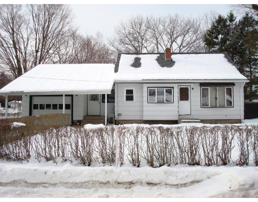 27 Fernwood Road Southwick, MA 01077 - Photo 1 of 3 Gallery Image 1
