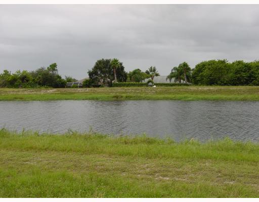 524 Southwest Aster Road Port St. Lucie, FL 34953 - Photo 5 of 6 Additional Photo
