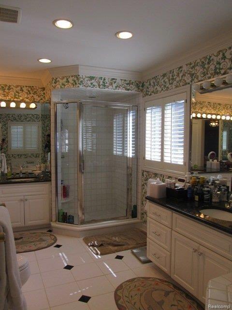 215 Cloverly Road Grosse Pointe, MI 48236 - Photo 13 of 24 IMG_2908.JPG