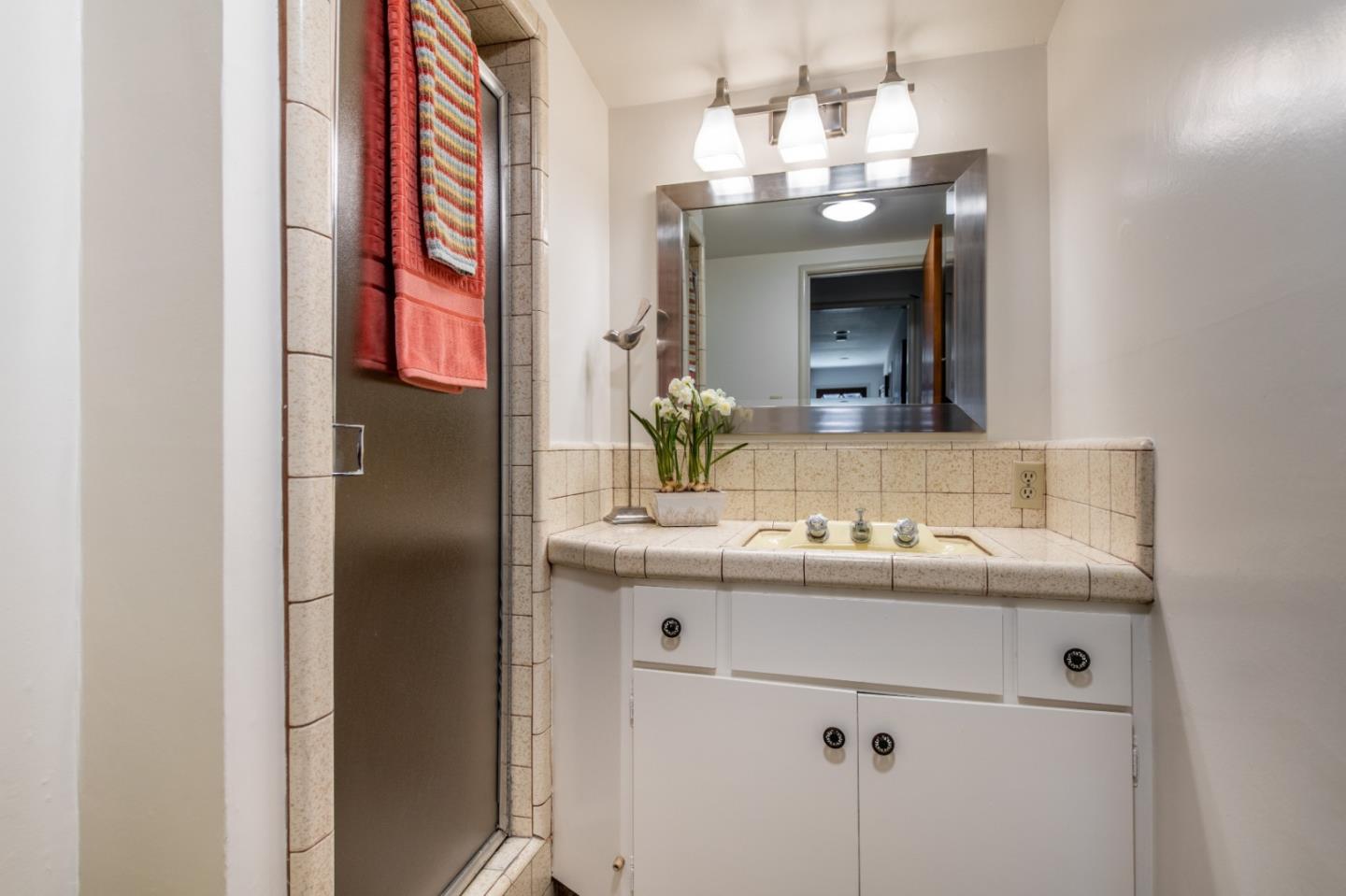306 Covington Road Los Altos, CA 94024 - Photo 23 of 30 Gallery Image 23