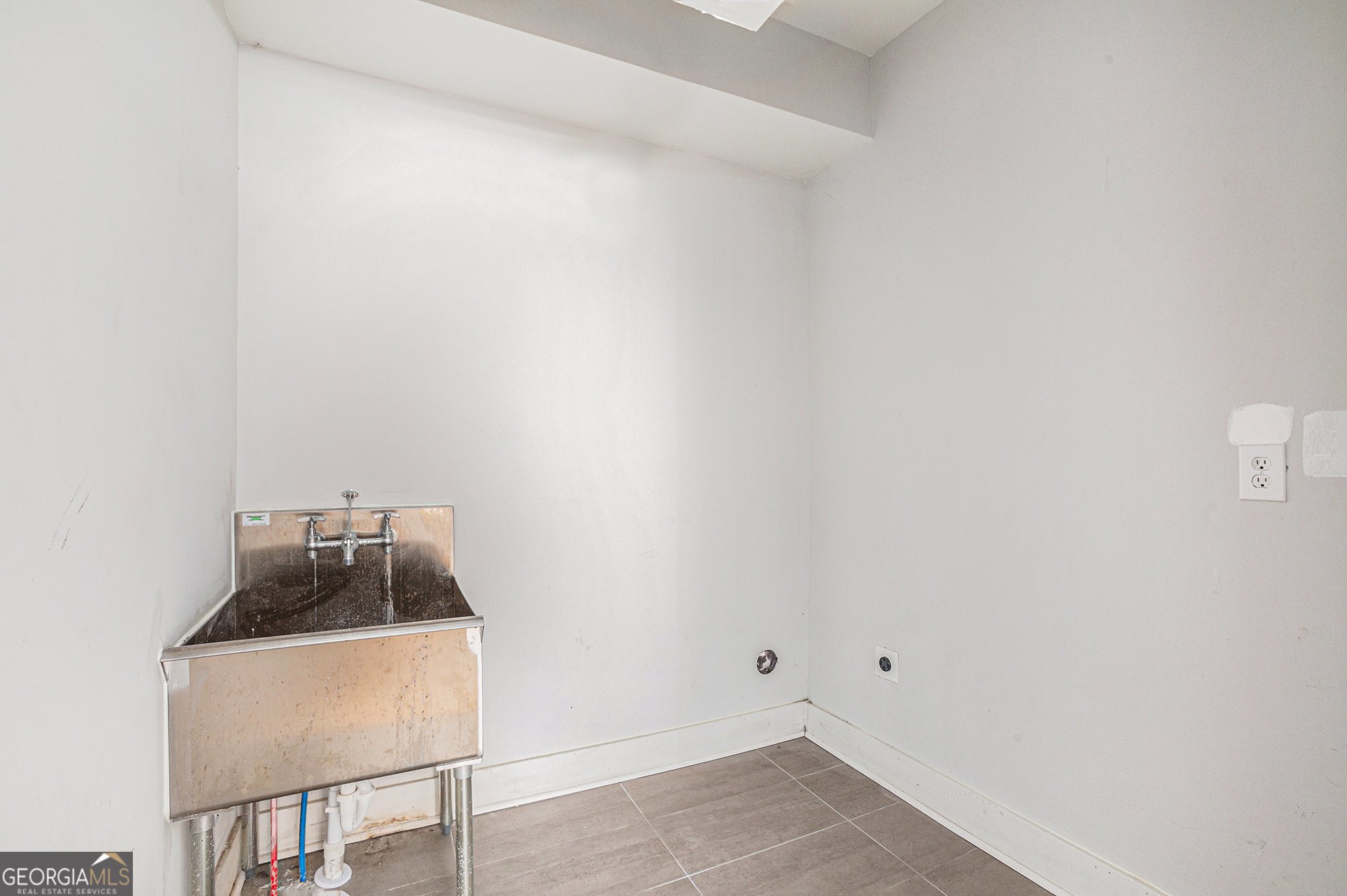 1620 Saddle Ridge Way Sandy Springs, GA 30350 - Photo 19 of 57