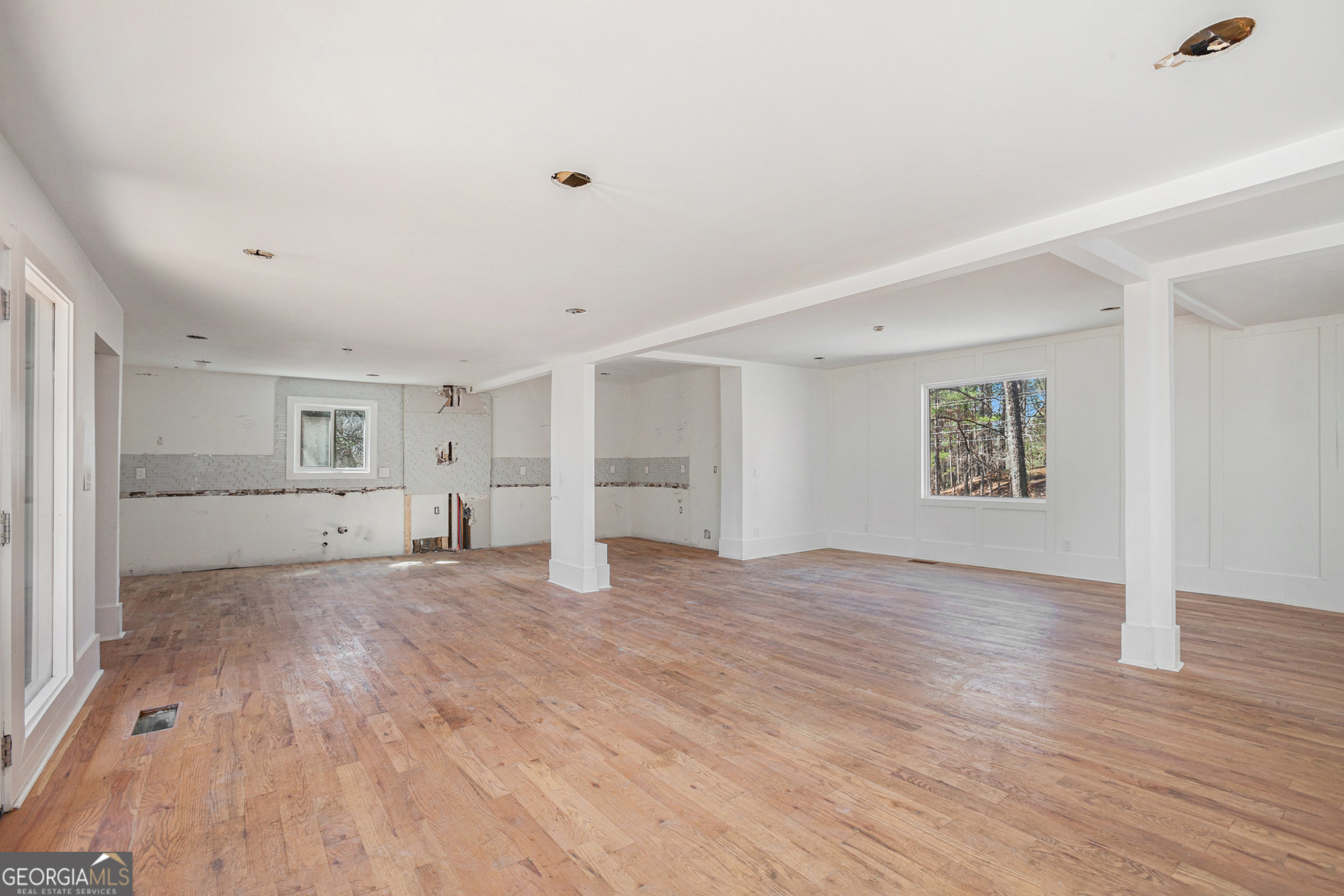 1620 Saddle Ridge Way Sandy Springs, GA 30350 - Photo 8 of 57