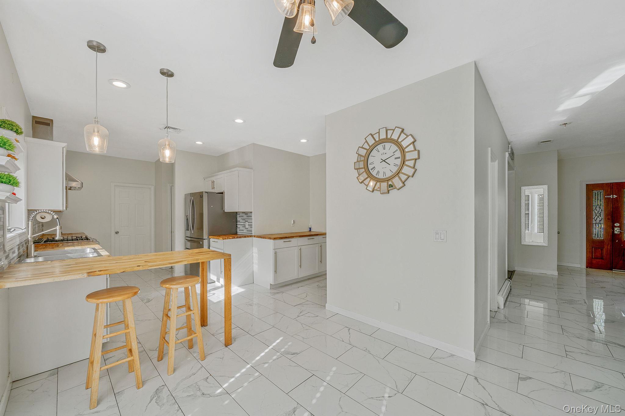 3 Embassy Road Selden, NY 11784 - Photo 11 of 45 Gallery Image 11