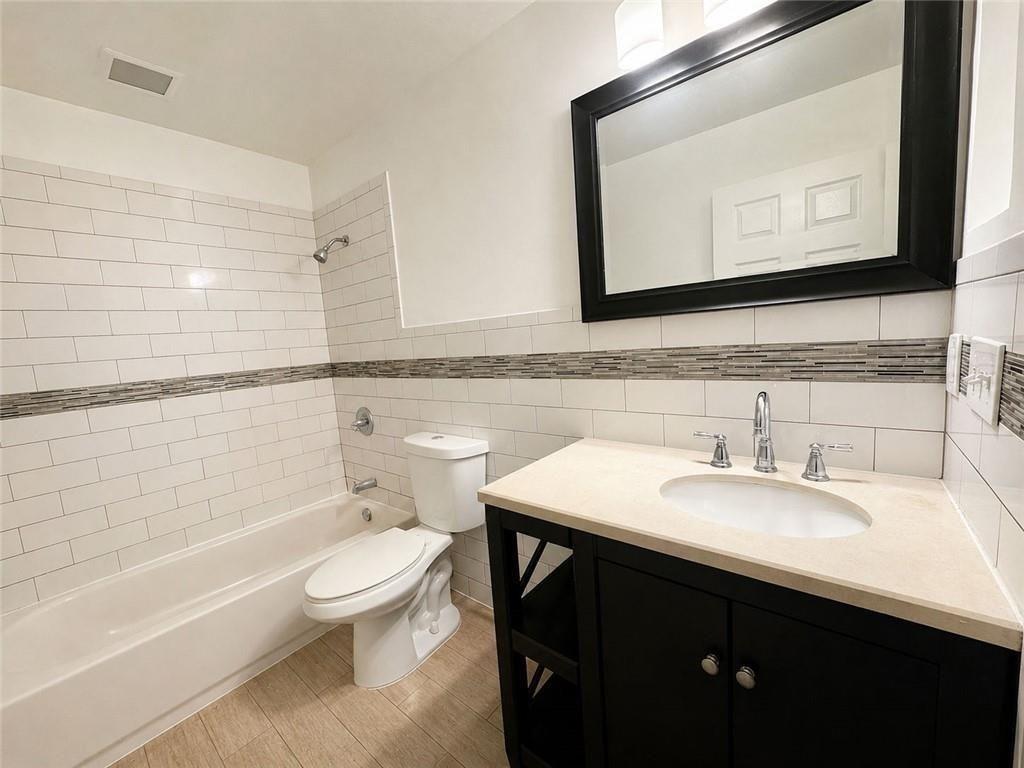 3083 Colonial Way, Unit O Atlanta, GA 30341 - Photo 10 of 16