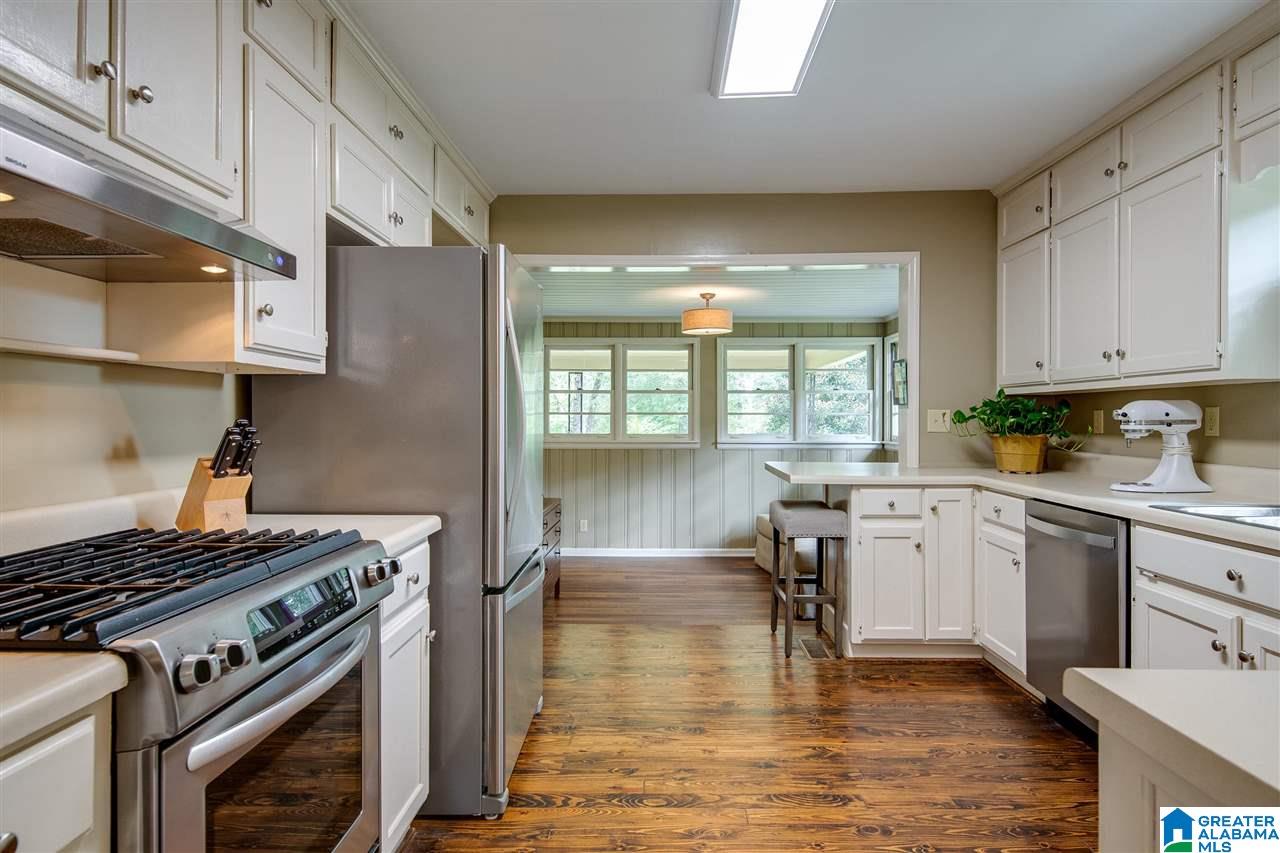 644 Ridge Top Circle Birmingham, AL 35206 - Photo 11 of 38