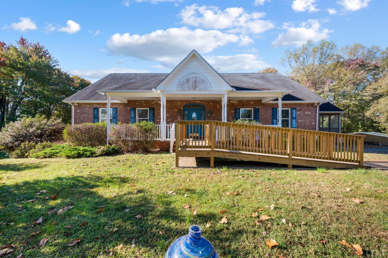 1740 White Road Forest, VA 24551 - Photo 2 of 57