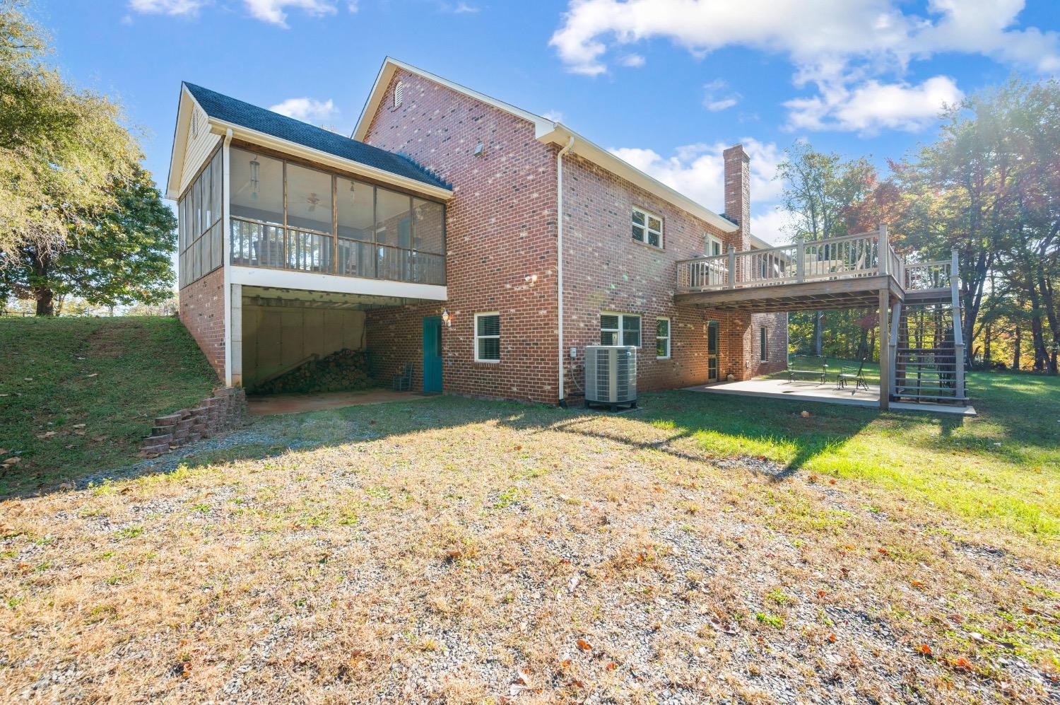 1740 White Road Forest, VA 24551 - Photo 8 of 57