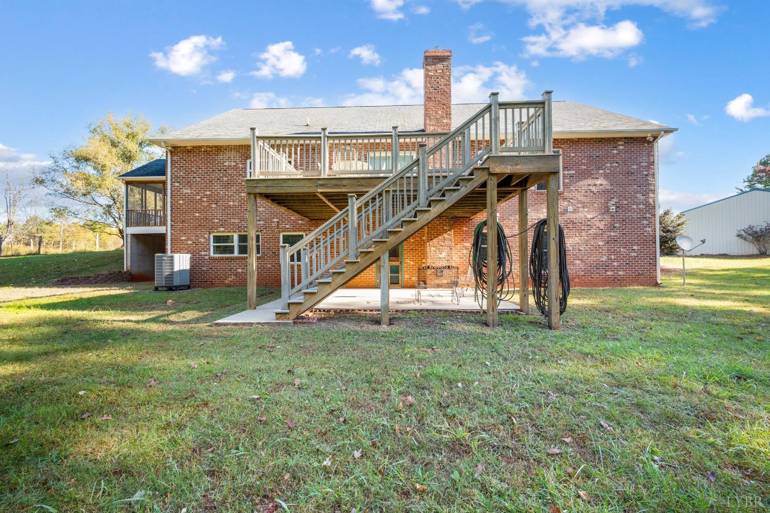 1740 White Road Forest, VA 24551 - Photo 9 of 57