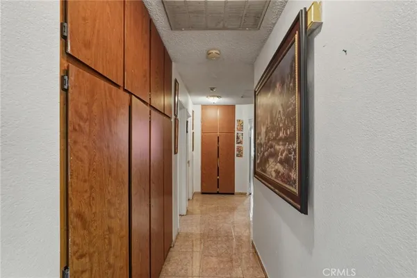 $600,000 | 10531 Elm Avenue, Bloomington, CA 92316