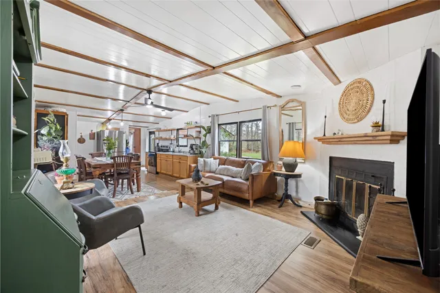 $155,000 | 56 Erin Drive, Huntsville, TX 77320