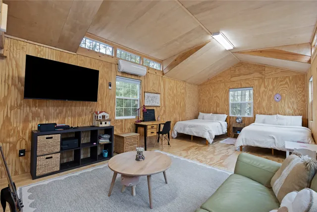 $155,000 | 56 Erin Drive, Huntsville, TX 77320