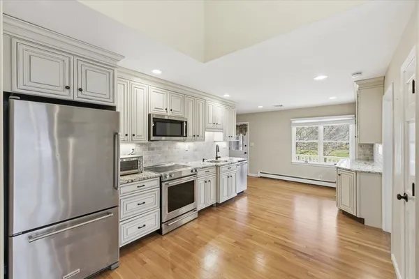 $1,175,000 | 38 Old Farm Road, Abington, MA 02351