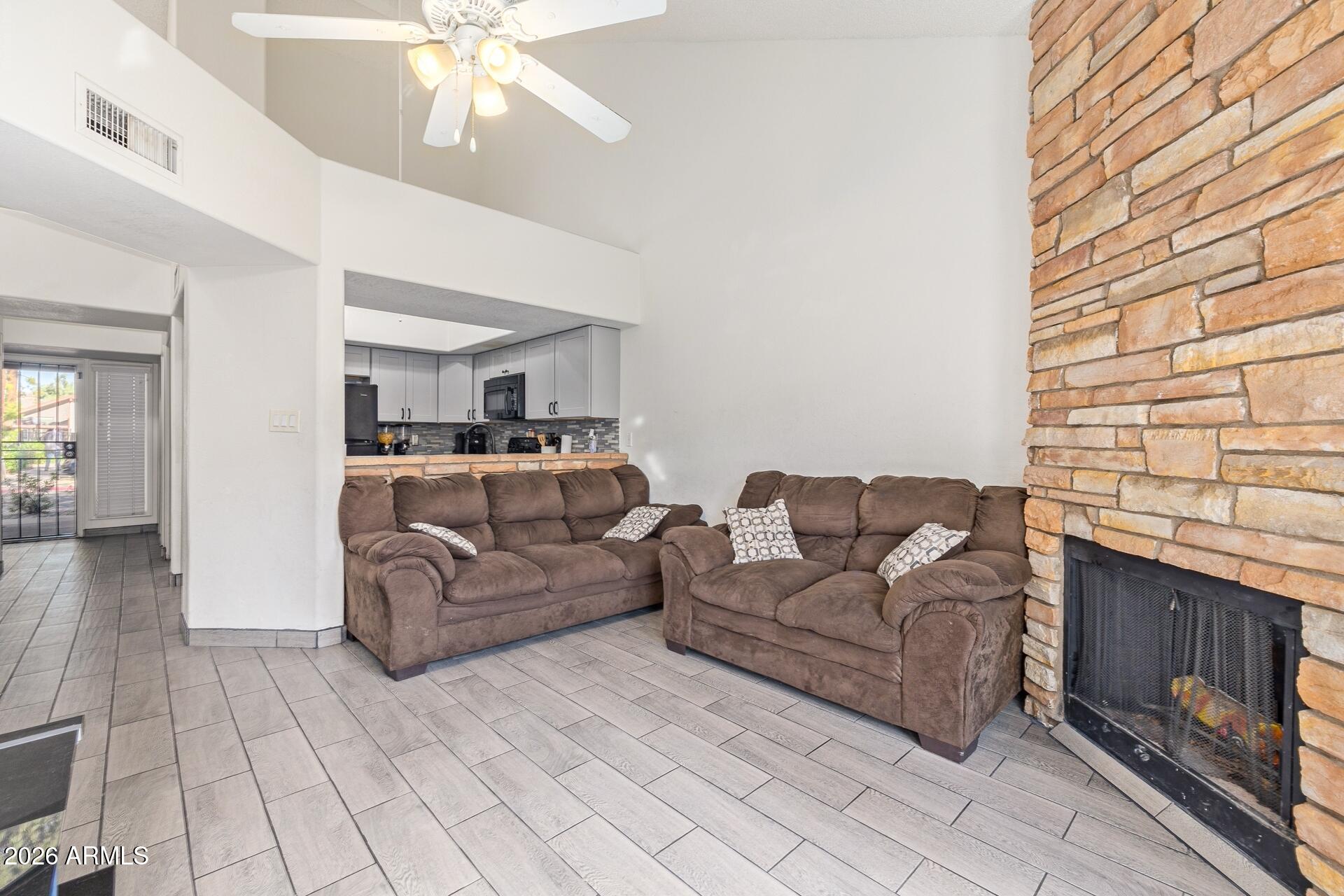 14002 North 49th Avenue, Unit 1112 Glendale, AZ 85306 - Photo 5 of 25 06-49th