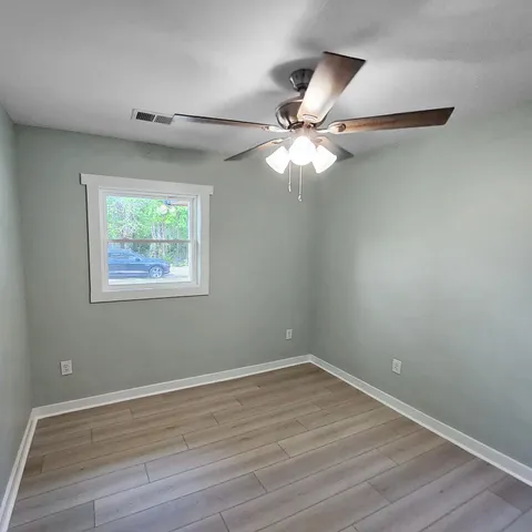 $189,900 | 202 East Huggins Street, Manning, SC 29102