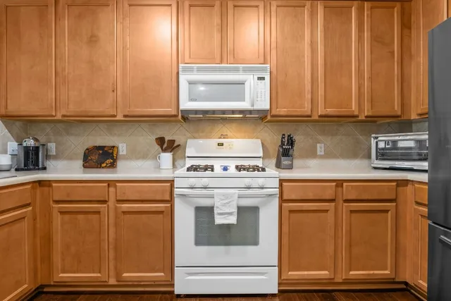 $275,000 | 1900 Scofield Ridge Parkway, Unit 5901, Austin, TX 78727