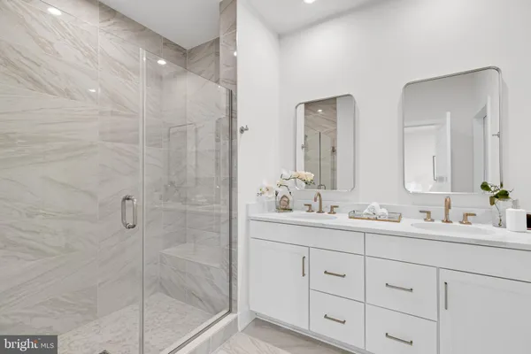 $4,900 | 13725 Aviation Place, Herndon, VA 20171