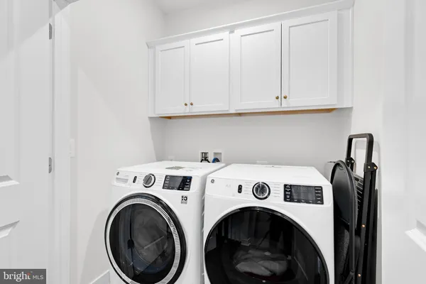 $4,900 | 13725 Aviation Place, Herndon, VA 20171