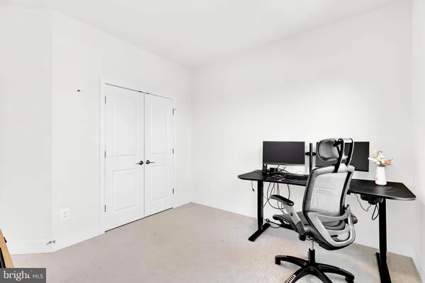 $4,900 | 13725 Aviation Place, Herndon, VA 20171