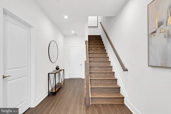 $4,900 | 13725 Aviation Place, Herndon, VA 20171