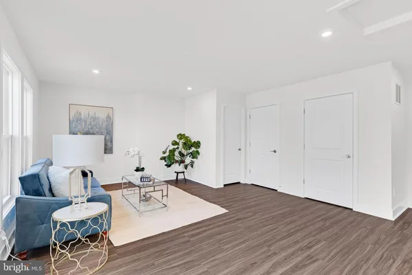 $4,900 | 13725 Aviation Place, Herndon, VA 20171