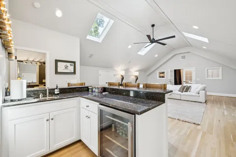 $2,799,999 | 209 Woodford Place, Nashville, TN 37215