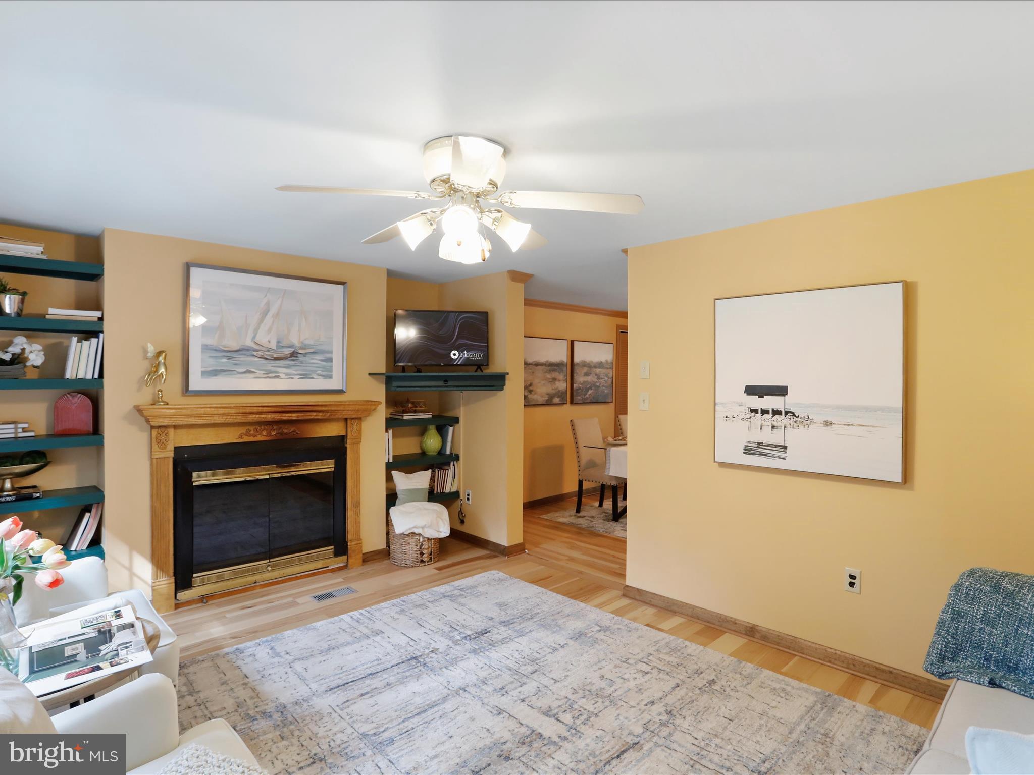 100 Stillwater Lane Berkeley Springs, WV 25411 - Photo 19 of 70 Living Room