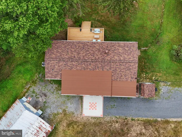 $375,000 | 100 Stillwater Lane, Berkeley Springs, WV 25411