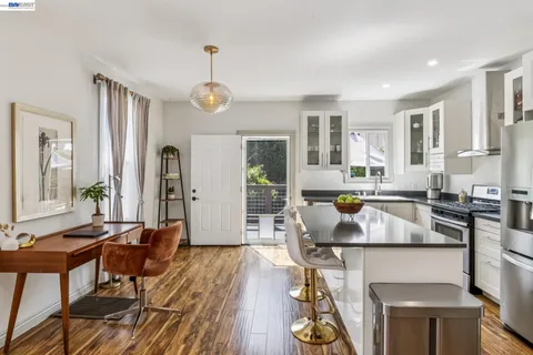 $778,000 | 1806 8th Avenue, Oakland, CA 94606