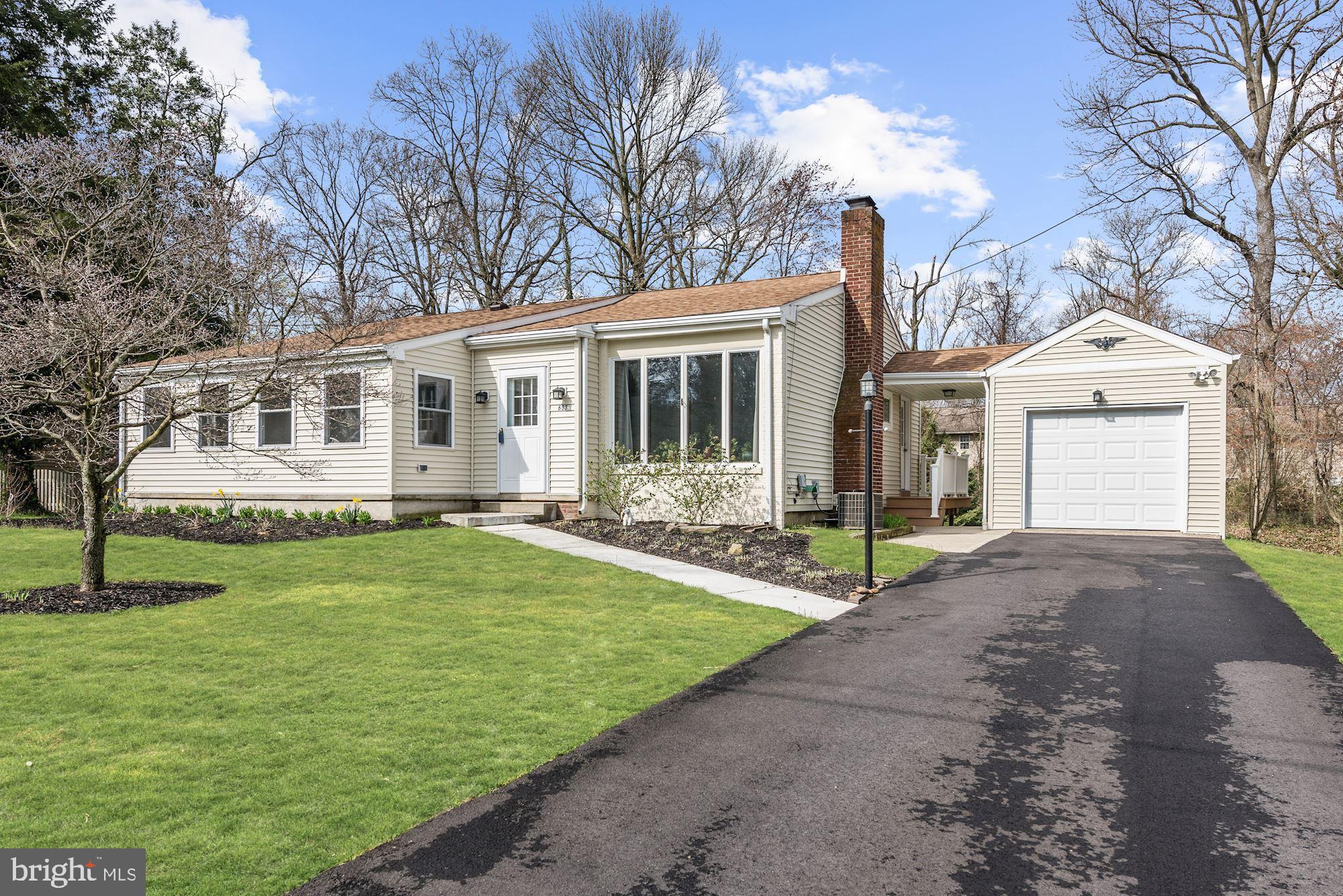 633 Devon Road Moorestown, NJ 08057 - Photo 1 of 20