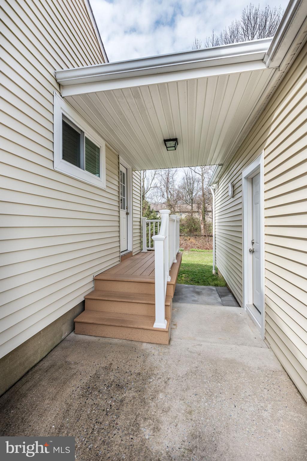 633 Devon Road Moorestown, NJ 08057 - Photo 2 of 20