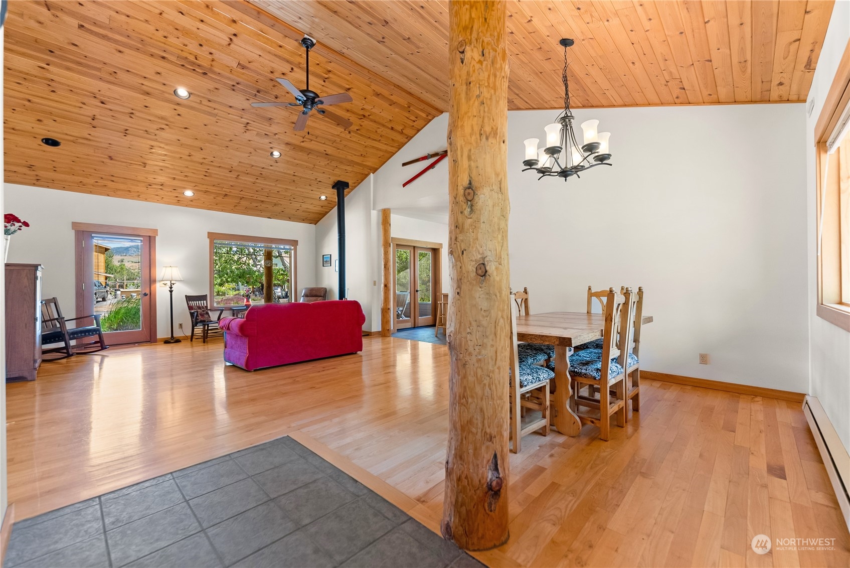 165 Saddleback Road Winthrop, WA 98862 - Photo 11 of 40 Gallery Image 11