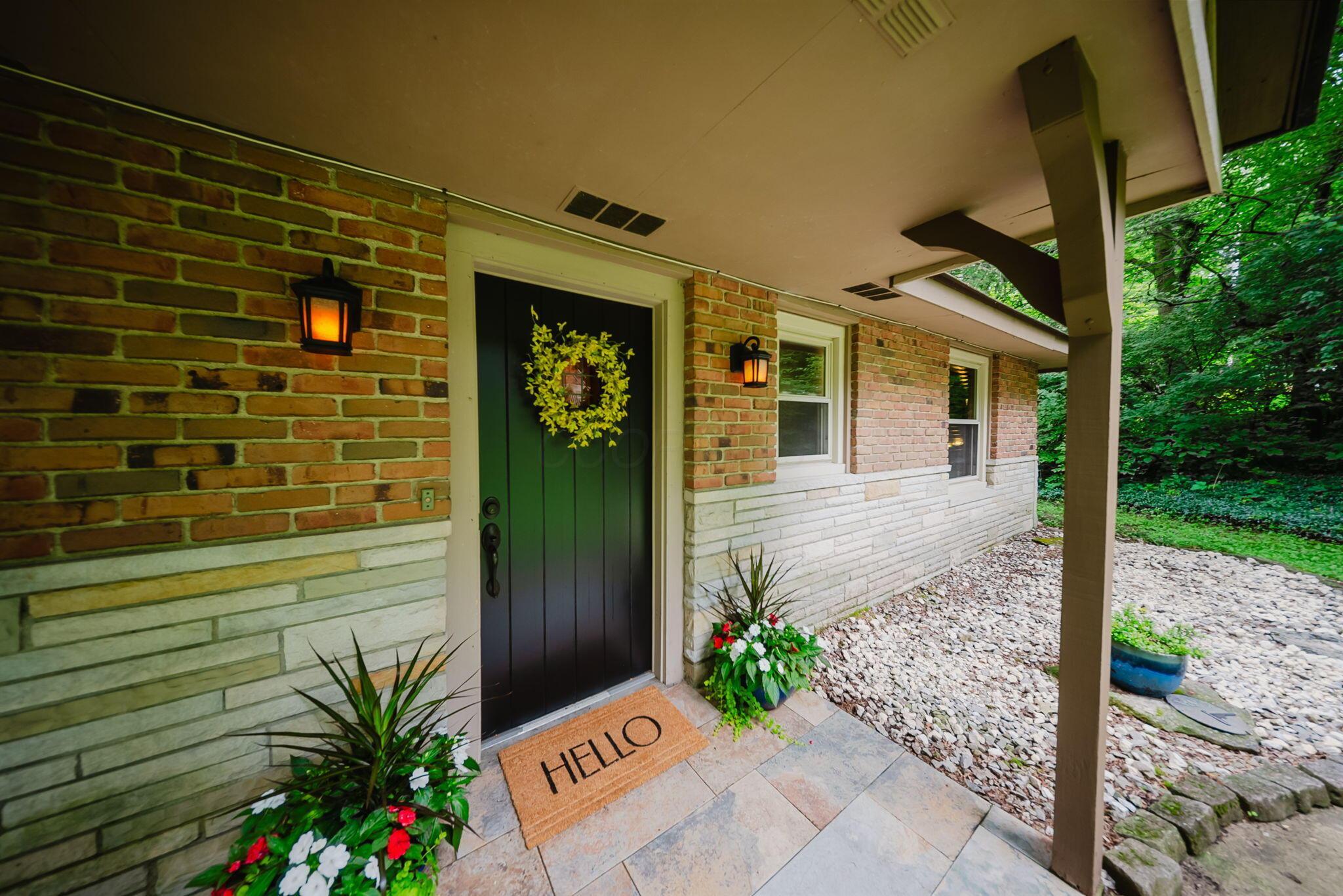 8015 Riverside Drive Dublin, OH 43016 - Photo 2 of 54 96-B.G. - 8015 Riverside Dr, Dublin-96
