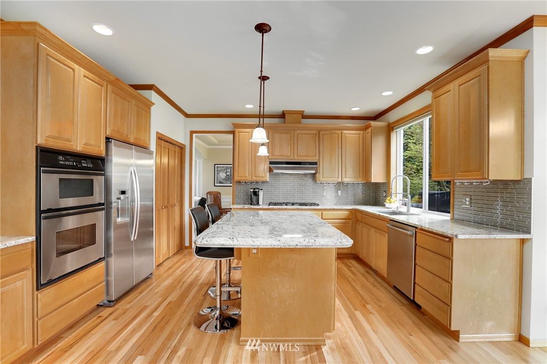 3828 207th Place Southeast Bothell, WA 98021 - Photo 6 of 25