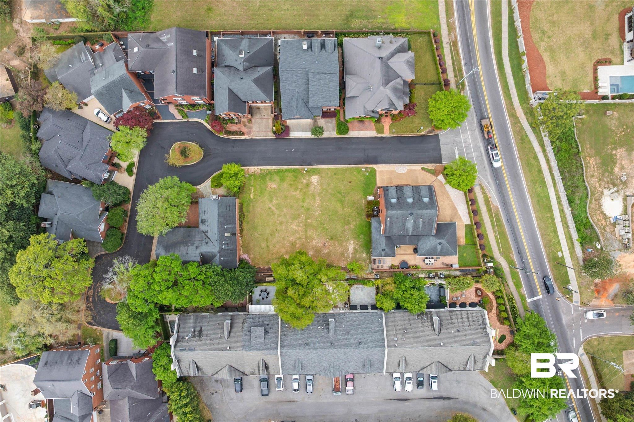 104 Fielding Place Mobile, AL 36608 - Photo 2 of 13 Aerial view of residential area
