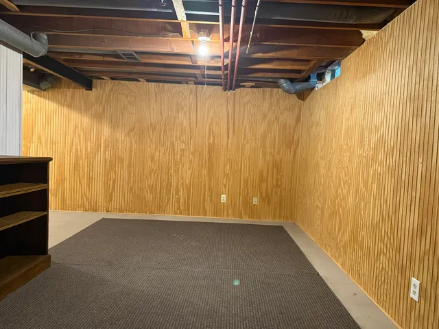 $179,000 | 3393 Williamsburg Road, Ann Arbor, MI 48108