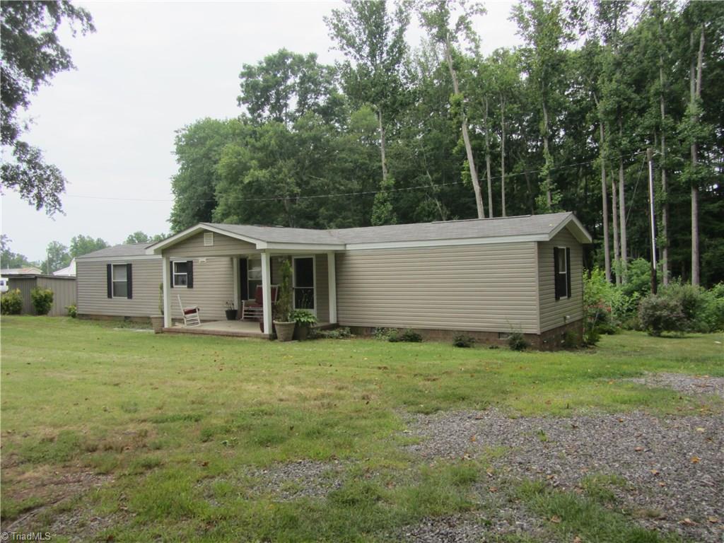 1096 Franklin Moore Road Madison, NC 27025 - Photo 11 of 17 Gallery Image 11