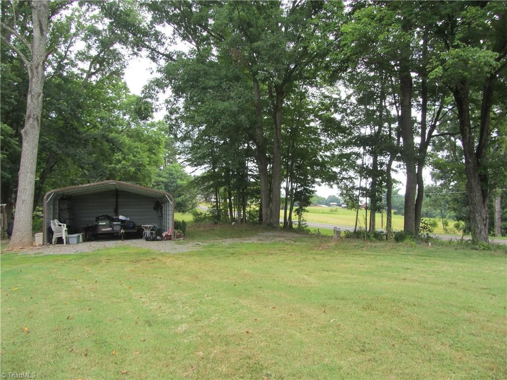 1096 Franklin Moore Road Madison, NC 27025 - Photo 10 of 17 Gallery Image 10