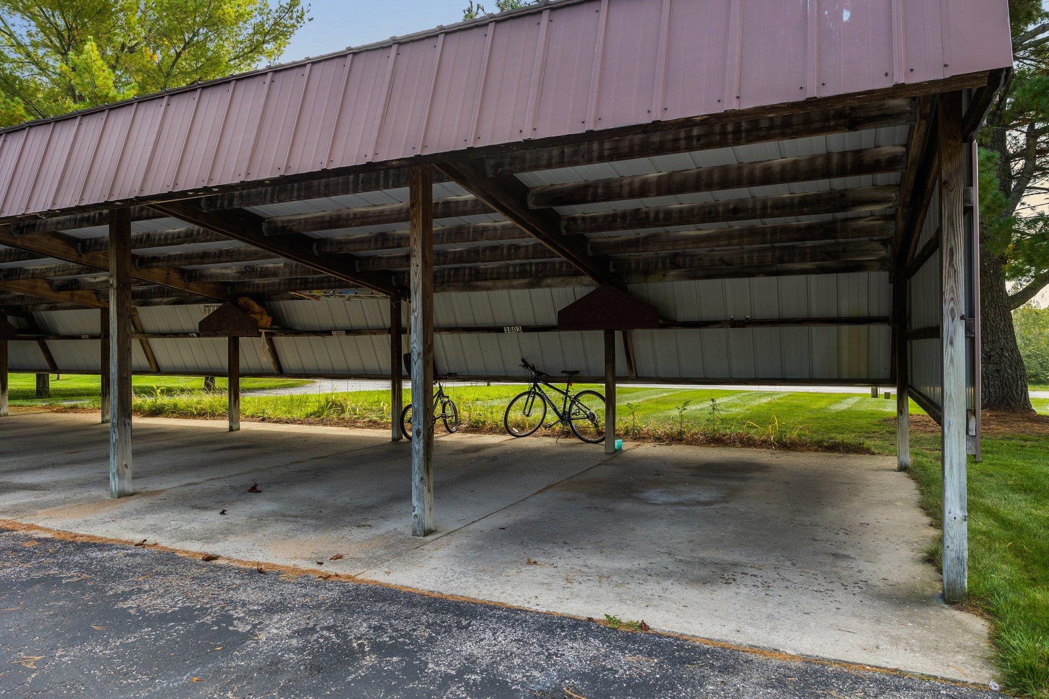 3801 East Hammond Road Traverse City, MI 49686 - Photo 36 of 52 1916177-36.JPG