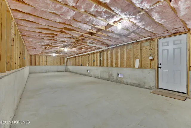 $545,000 | 723 Monmouth Parkway, North Middletown, NJ 07748