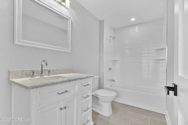 $545,000 | 723 Monmouth Parkway, North Middletown, NJ 07748