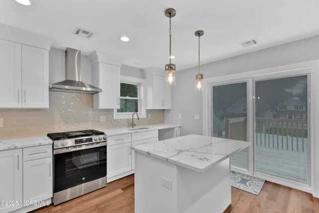 $545,000 | 723 Monmouth Parkway, North Middletown, NJ 07748