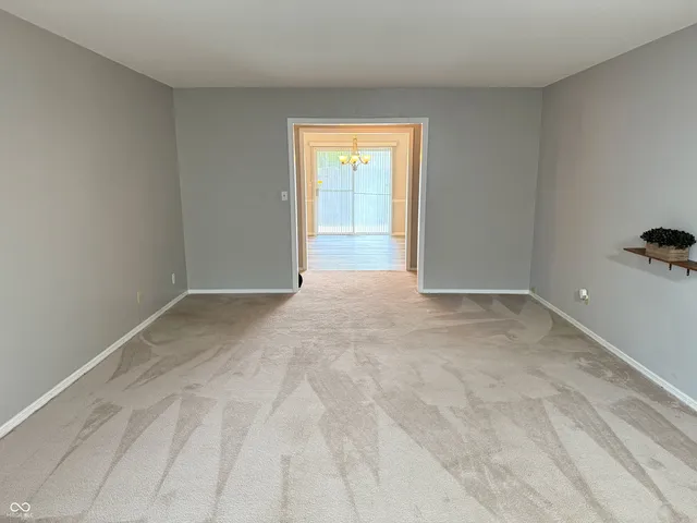 $89,900 | 910 Park Central Drive South, Unit 910B, Indianapolis, IN 46260