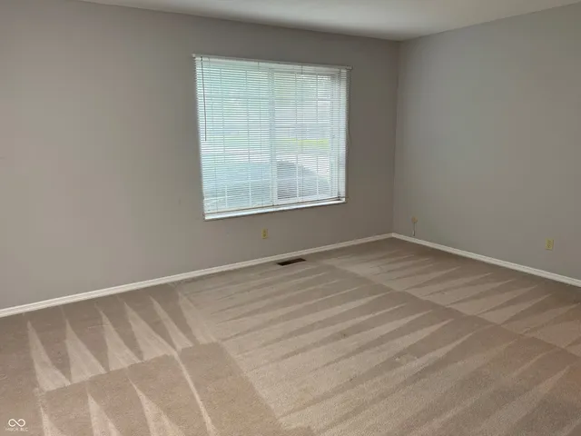 $89,900 | 910 Park Central Drive South, Unit 910B, Indianapolis, IN 46260